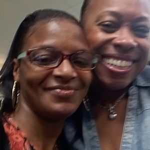 Meet your Posher, Deshannia